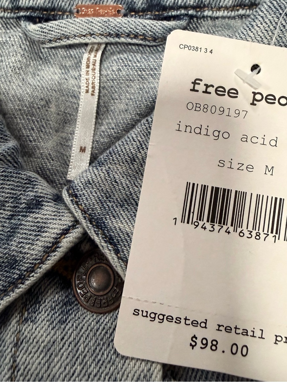 NWT Free People Light Denim Rumours Jean Jacket in Indigo Acid Wash Medium M NEW - Picture 8 of 9